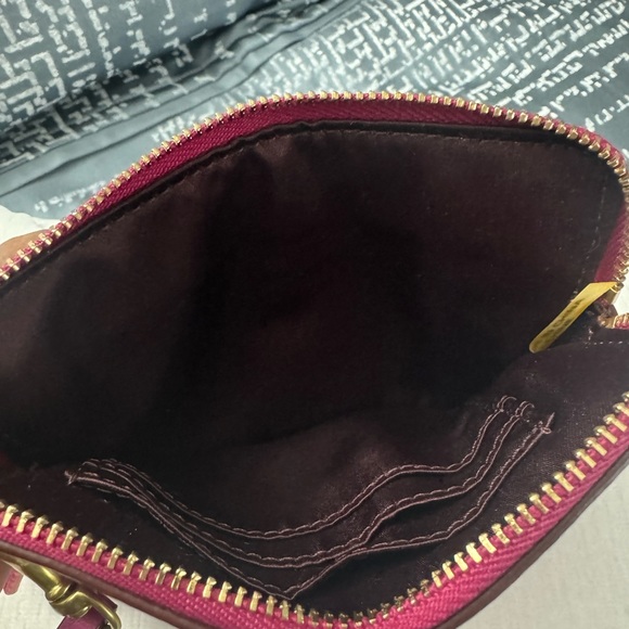 Coach EUC studded wristlet - Picture 7 of 8